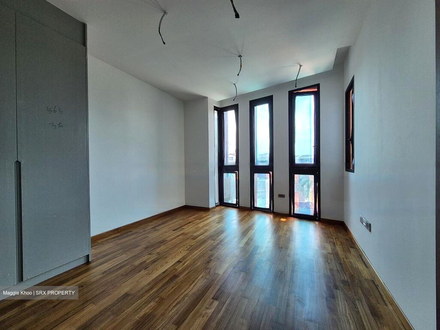 Compassvale Crescent (D19), Terrace #484207341